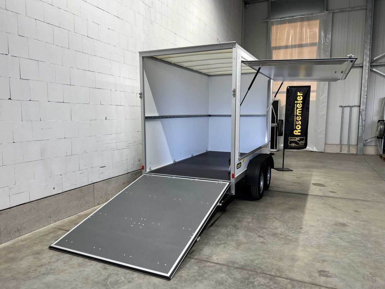 UNSINN UKU 301519-20-13 Rampe+VKL Kofferanhänger - Büfe karavan: fotoğraf 3 UNSINN UKU 301519-20-13 Rampe+VKL Kofferanhänger - Büfe karavan: fotoğraf 3