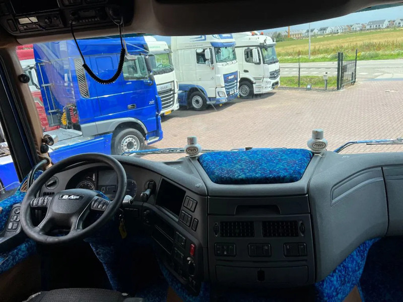 DAF XF 440 SUPER SPACECAB 2 TANKS TOPCONDTION HOLLAND TRUCK EURO6!!! - Çekici: fotoğraf 5 DAF XF 440 SUPER SPACECAB 2 TANKS TOPCONDTION HOLLAND TRUCK EURO6!!! - Çekici: fotoğraf 5