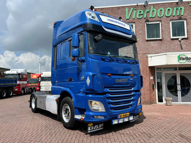 DAF XF 440 SUPER SPACECAB 2 TANKS TOPCONDTION HOLLAND TRUCK EURO6!!! - Çekici: fotoğraf 1 DAF XF 440 SUPER SPACECAB 2 TANKS TOPCONDTION HOLLAND TRUCK EURO6!!! - Çekici: fotoğraf 1
