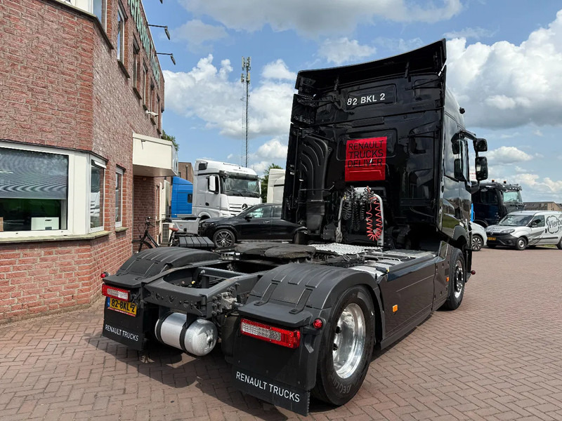 Renault T T460 4X2 "Black Beauty" full options only 463.268KM Holland Truck !!!!!! - Çekici: fotoğraf 4 Renault T T460 4X2 "Black Beauty" full options only 463.268KM Holland Truck !!!!!! - Çekici: fotoğraf 4