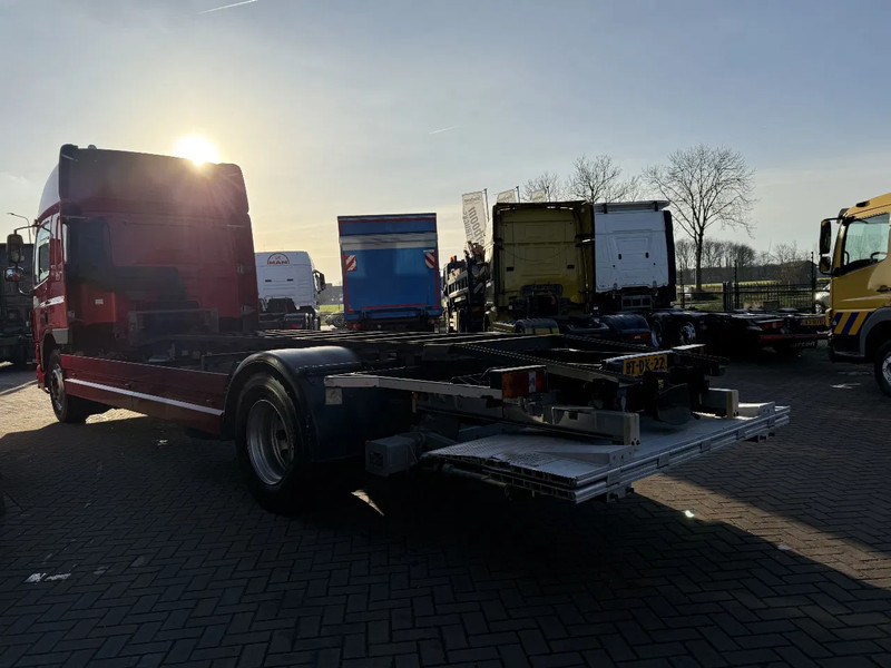 DAF CF 75 CF75-250 4X2 SPACECAB/RENOVA/STEEL/AIR/AIRCO/HOLLAND TRUCK - Konteynır taşıyıcı/ Yedek karoser kamyon: fotoğraf 5 DAF CF 75 CF75-250 4X2 SPACECAB/RENOVA/STEEL/AIR/AIRCO/HOLLAND TRUCK - Konteynır taşıyıcı/ Yedek karoser kamyon: fotoğraf 5