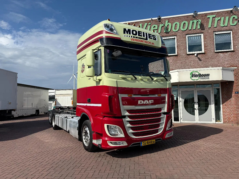 DAF XF 460 6X2 SCC EURO6 CHASSIS - HOLLAND TRUCK!!! - Şasi kamyon: fotoğraf 1 DAF XF 460 6X2 SCC EURO6 CHASSIS - HOLLAND TRUCK!!! - Şasi kamyon: fotoğraf 1