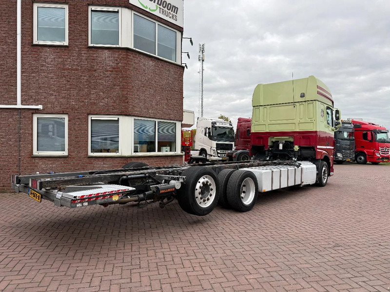 DAF XF 460 XF460 6X2 SCC EURO6 CHASSIS - HOLLAND TRUCK - TOP CONDITION!!! - Şasi kamyon: fotoğraf 4 DAF XF 460 XF460 6X2 SCC EURO6 CHASSIS - HOLLAND TRUCK - TOP CONDITION!!! - Şasi kamyon: fotoğraf 4