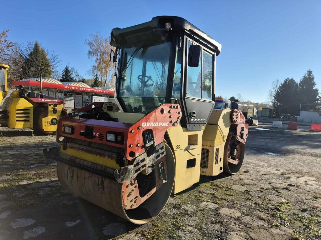 DYNAPAC CC 234HF - Yol silindiri: fotoğraf 3 DYNAPAC CC 234HF - Yol silindiri: fotoğraf 3