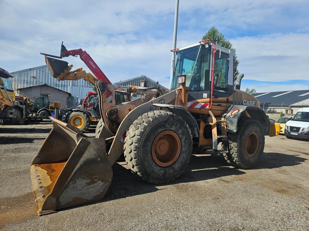 CASE 621 D - Tekerlekli yükleyici: fotoğraf 2 CASE 621 D - Tekerlekli yükleyici: fotoğraf 2