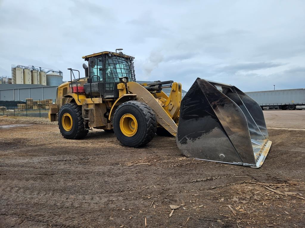 CATERPILLAR - Tekerlekli yükleyici: fotoğraf 1 CATERPILLAR - Tekerlekli yükleyici: fotoğraf 1