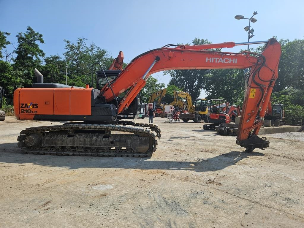 Paletli ekskavatör HITACHI ZX 210 LC: fotoğraf 8