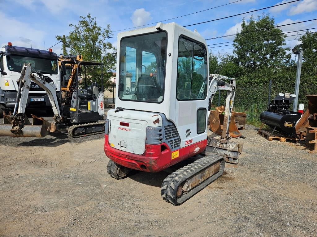 Mini ekskavatör TAKEUCHI TB 219: fotoğraf 11 Mini ekskavatör TAKEUCHI TB 219: fotoğraf 11