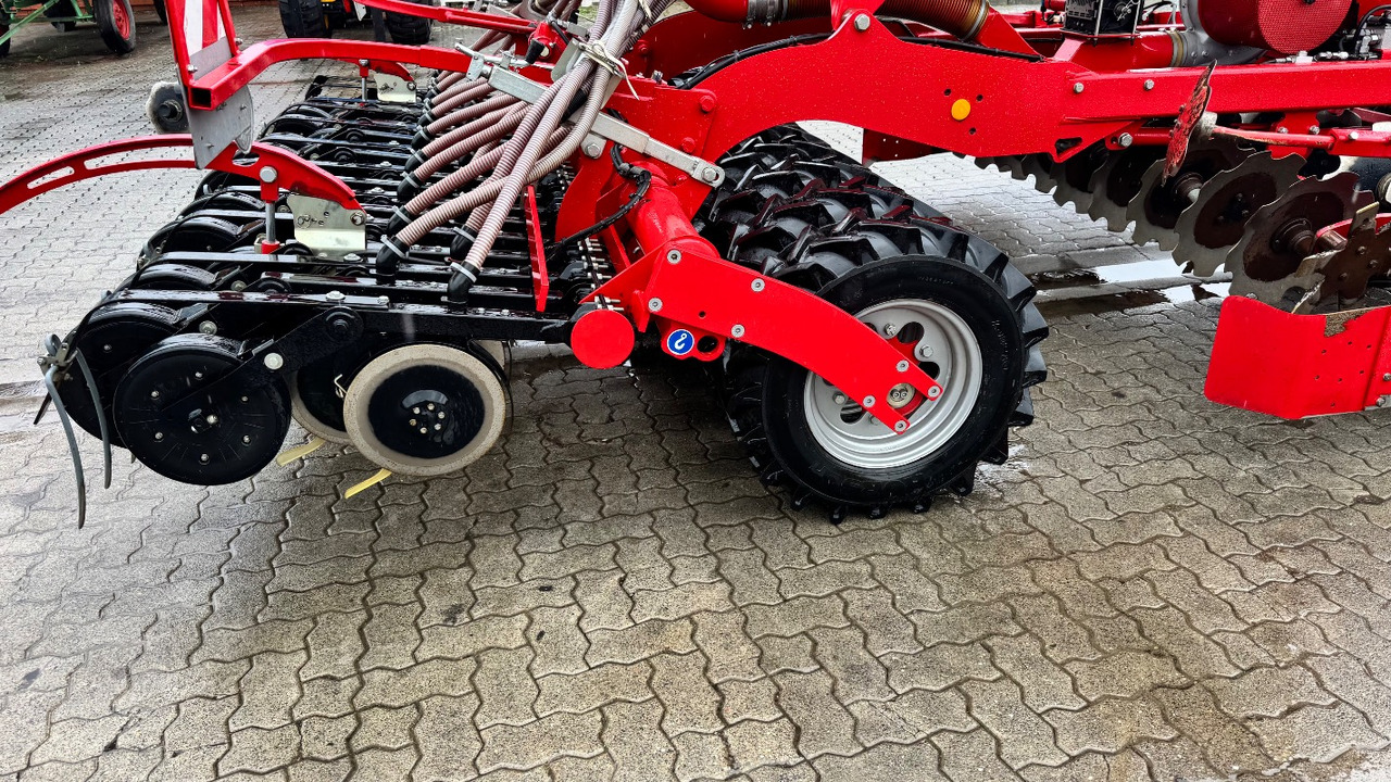 Horsch Pronto 3DC Top Zustand - Ekim makinesi: fotoğraf 3 Horsch Pronto 3DC Top Zustand - Ekim makinesi: fotoğraf 3