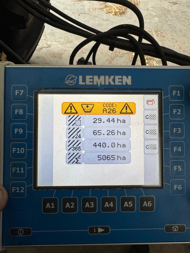 Lemken Compact Solitair 9/400 Zirkon 10 starr - Kombine ekim makinesi: fotoğraf 2 Lemken Compact Solitair 9/400 Zirkon 10 starr - Kombine ekim makinesi: fotoğraf 2