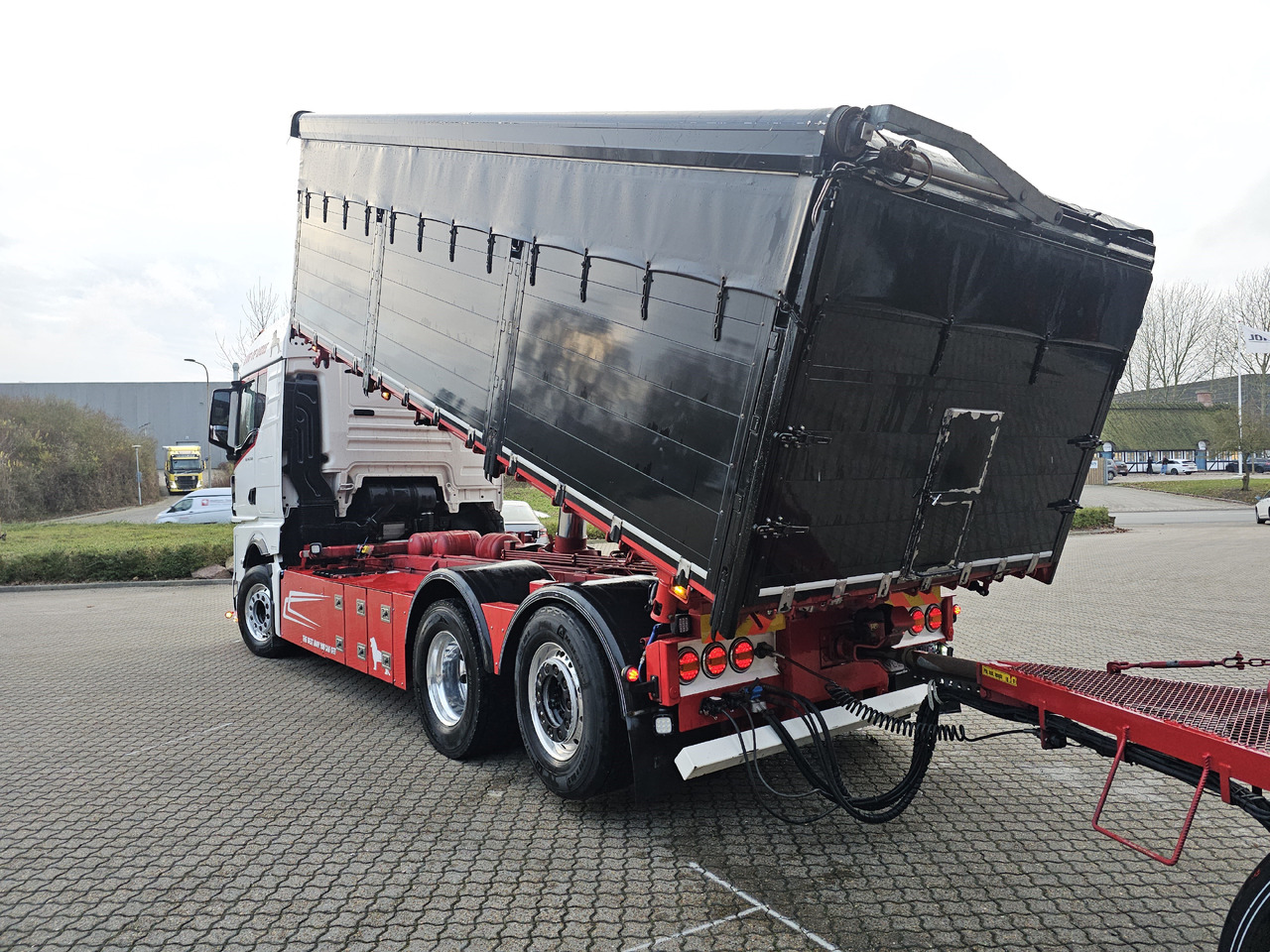 MAN TGX 26.580 6X2-4 Hængertræk - Damperli kamyon: fotoğraf 3 MAN TGX 26.580 6X2-4 Hængertræk - Damperli kamyon: fotoğraf 3