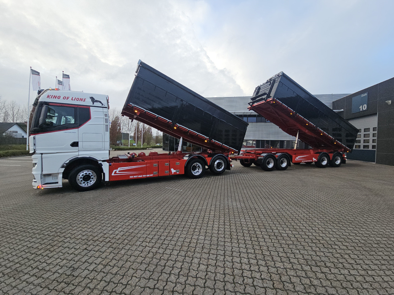 MAN TGX 26.580 Hængertræk - Damperli kamyon: fotoğraf 2 MAN TGX 26.580 Hængertræk - Damperli kamyon: fotoğraf 2