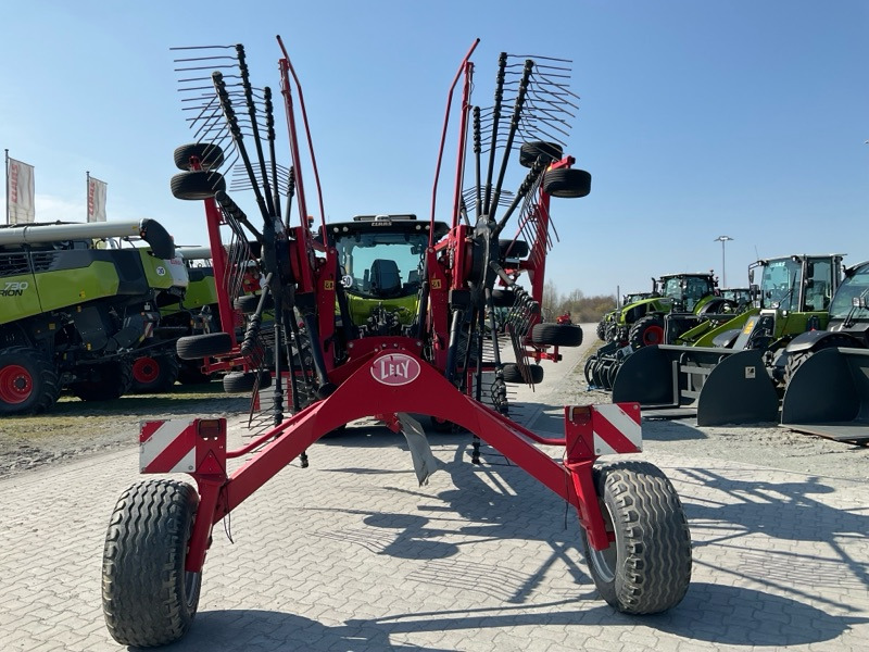 Lely Hibiscus 815 CD Vario - Ot toplama tırmığı: fotoğraf 5 Lely Hibiscus 815 CD Vario - Ot toplama tırmığı: fotoğraf 5