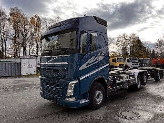 Volvo FH 460 Globetrotter Meiller Abrollkipper - Kancalı yükleyici kamyon: fotoğraf 2 Volvo FH 460 Globetrotter Meiller Abrollkipper - Kancalı yükleyici kamyon: fotoğraf 2