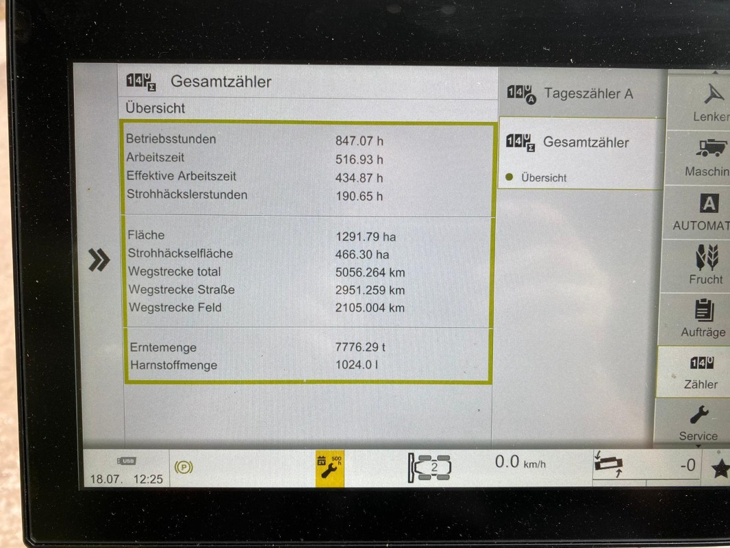 CLAAS Lexion 6800 mit Vario 930 Schneidwerk - Biçerdöver: fotoğraf 4 CLAAS Lexion 6800 mit Vario 930 Schneidwerk - Biçerdöver: fotoğraf 4