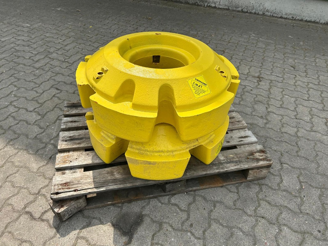 John Deere 620 kg innenliegend - Lastik - Tarım araçları: fotoğraf 1 John Deere 620 kg innenliegend - Lastik - Tarım araçları: fotoğraf 1