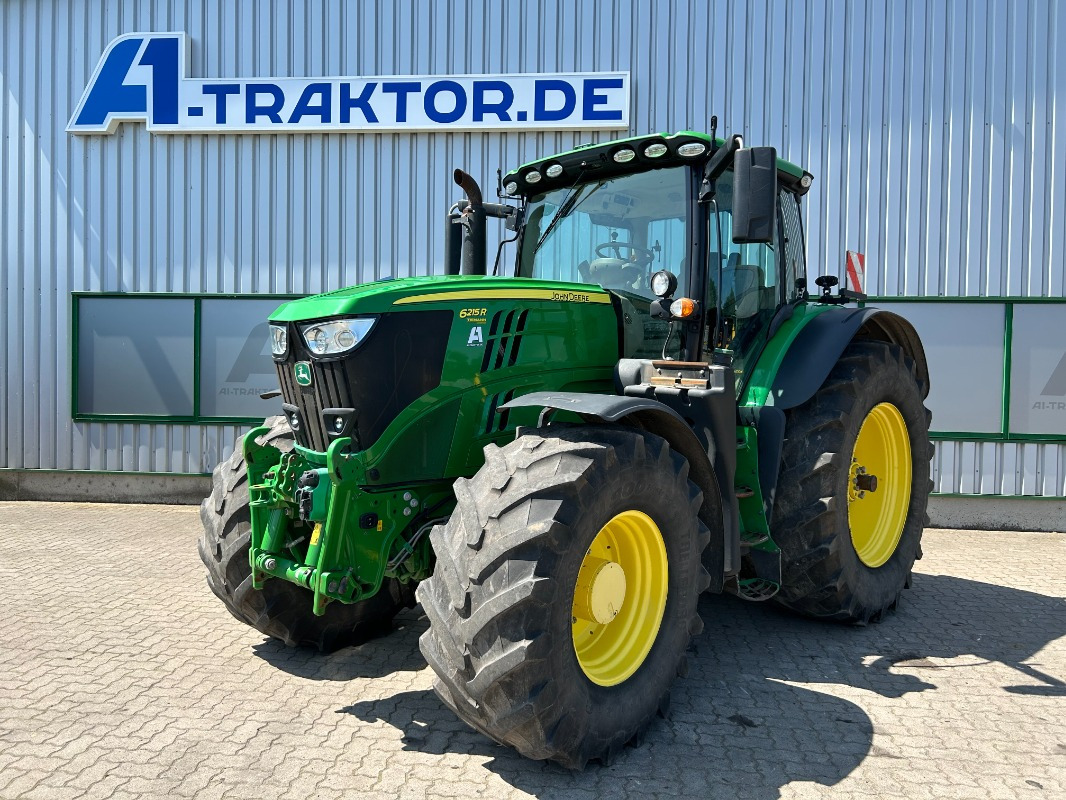 John Deere 6215R - Traktör: fotoğraf 1 John Deere 6215R - Traktör: fotoğraf 1