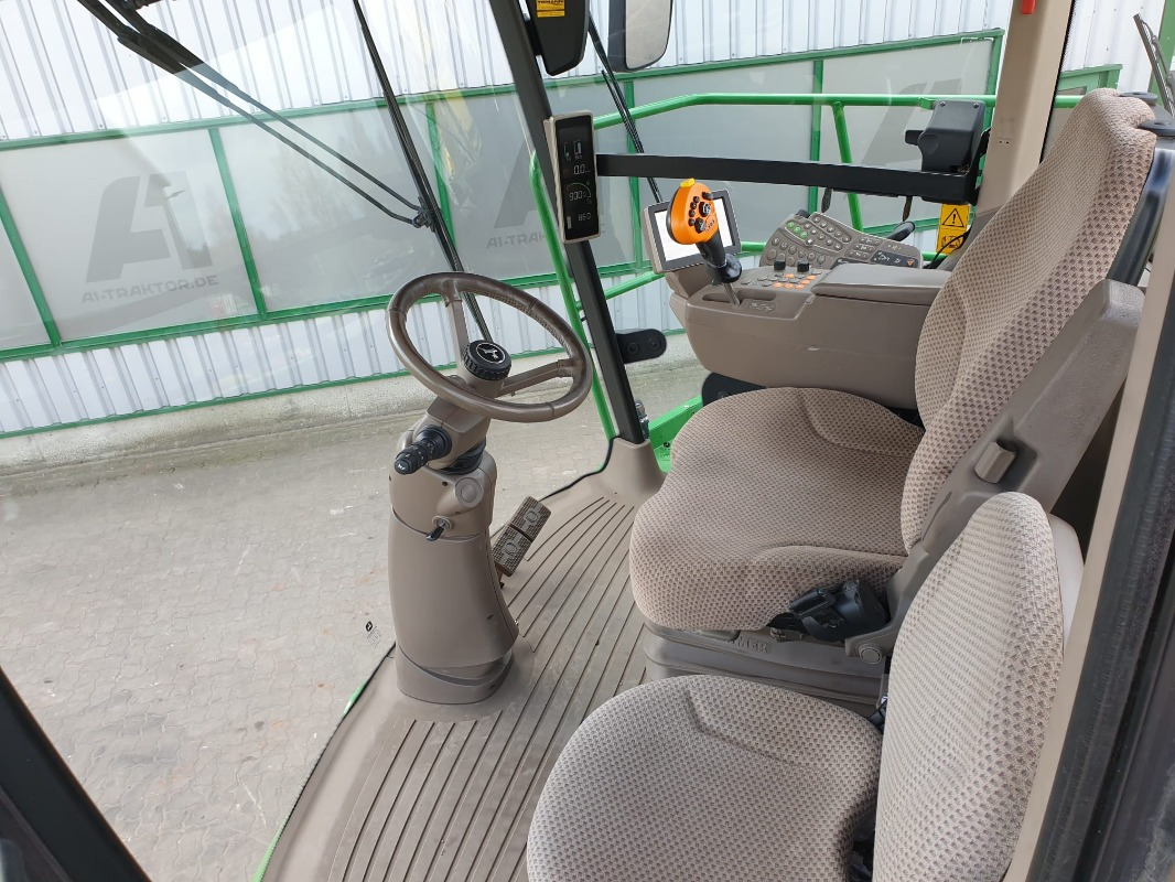 John Deere 8600 - Hasat makinesi: fotoğraf 5 John Deere 8600 - Hasat makinesi: fotoğraf 5