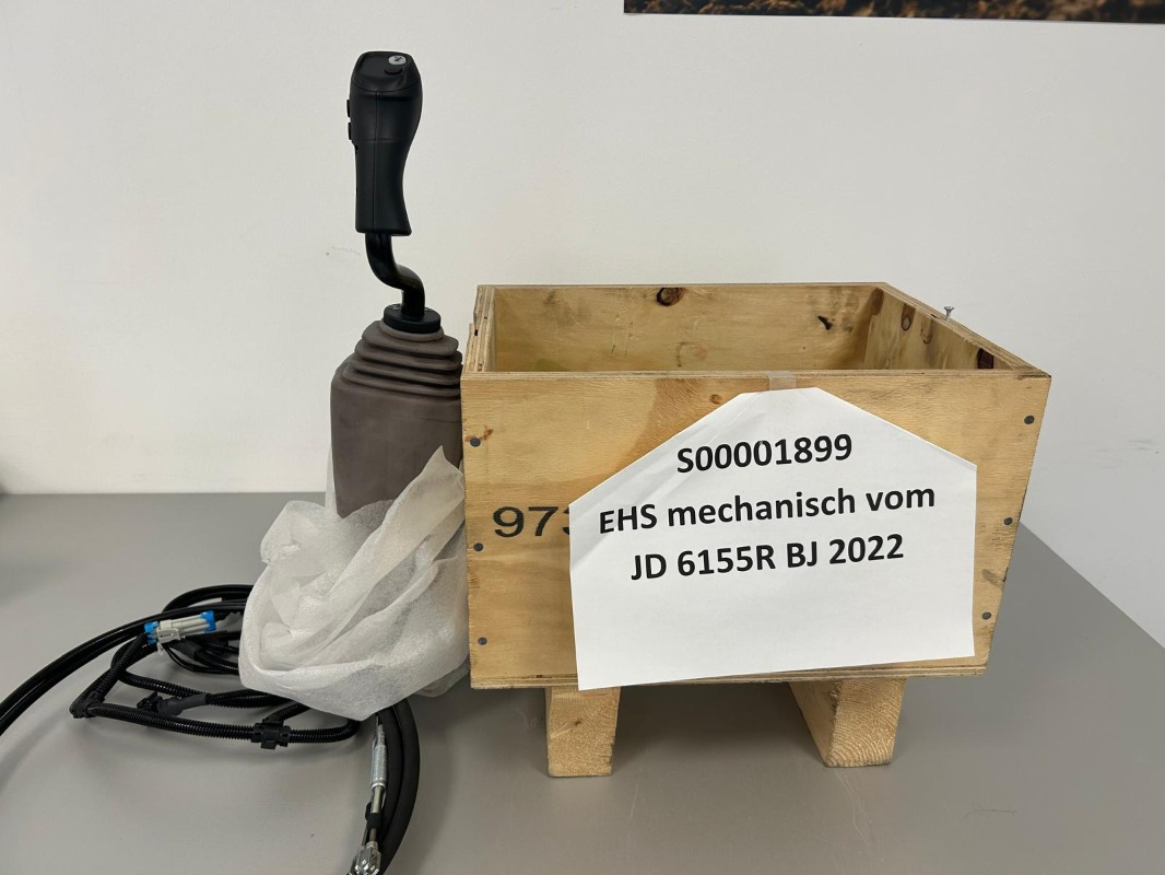 John Deere Einhebelsteuergerät mechanisch vom 6155R - Hidrolik - Tarım araçları: fotoğraf 1 John Deere Einhebelsteuergerät mechanisch vom 6155R - Hidrolik - Tarım araçları: fotoğraf 1