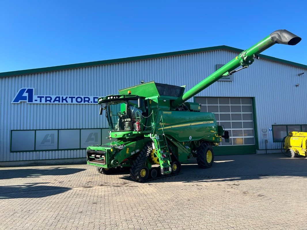 John Deere T660 - Biçerdöver: fotoğraf 1 John Deere T660 - Biçerdöver: fotoğraf 1