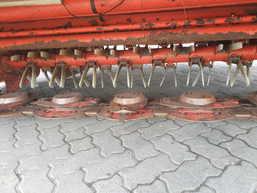 Kuhn FC 283 G-II FF LIFTCONTROL - Çayır biçme makinesi: fotoğraf 5 Kuhn FC 283 G-II FF LIFTCONTROL - Çayır biçme makinesi: fotoğraf 5