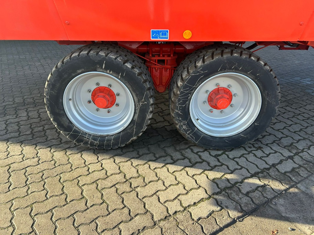 Kuhn Profile 30.2 CL - Yem mikseri: fotoğraf 3 Kuhn Profile 30.2 CL - Yem mikseri: fotoğraf 3