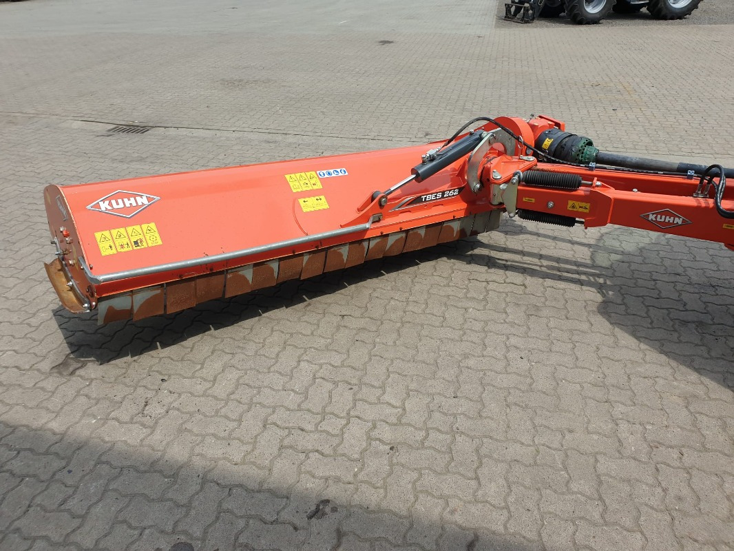 Kuhn TBES 262 - Sap parçalama makinası: fotoğraf 2 Kuhn TBES 262 - Sap parçalama makinası: fotoğraf 2