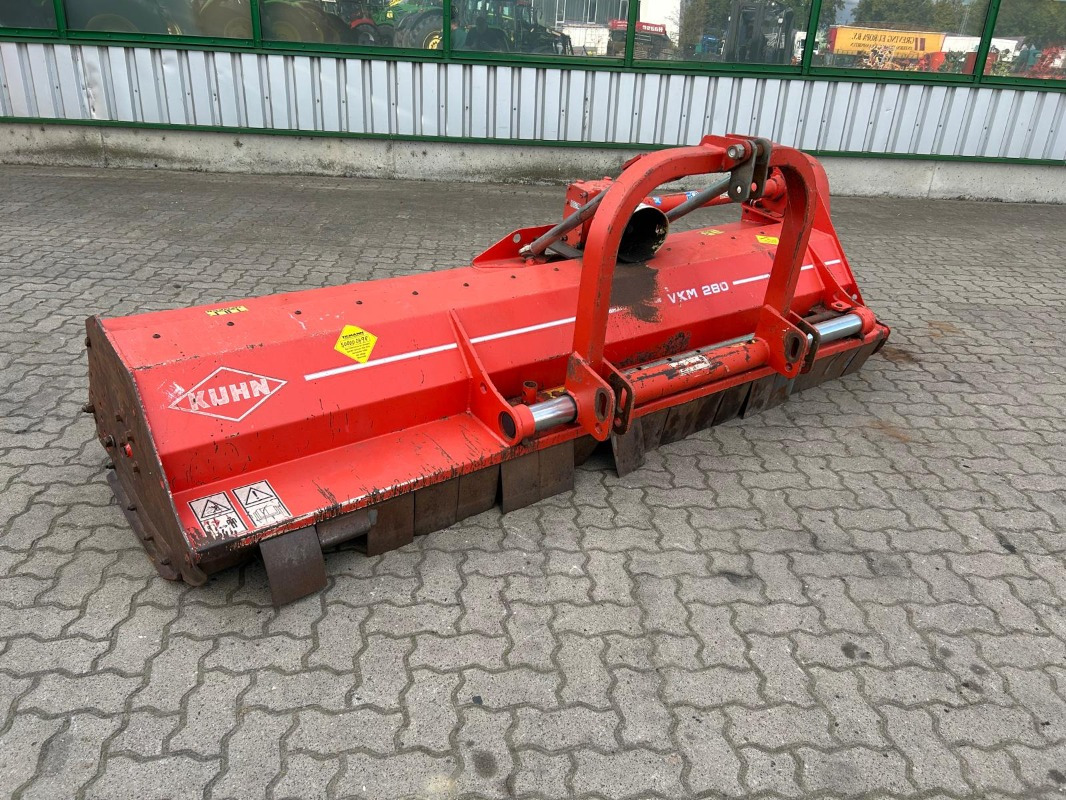 Kuhn VKM 280 - Sap parçalama makinası: fotoğraf 1 Kuhn VKM 280 - Sap parçalama makinası: fotoğraf 1
