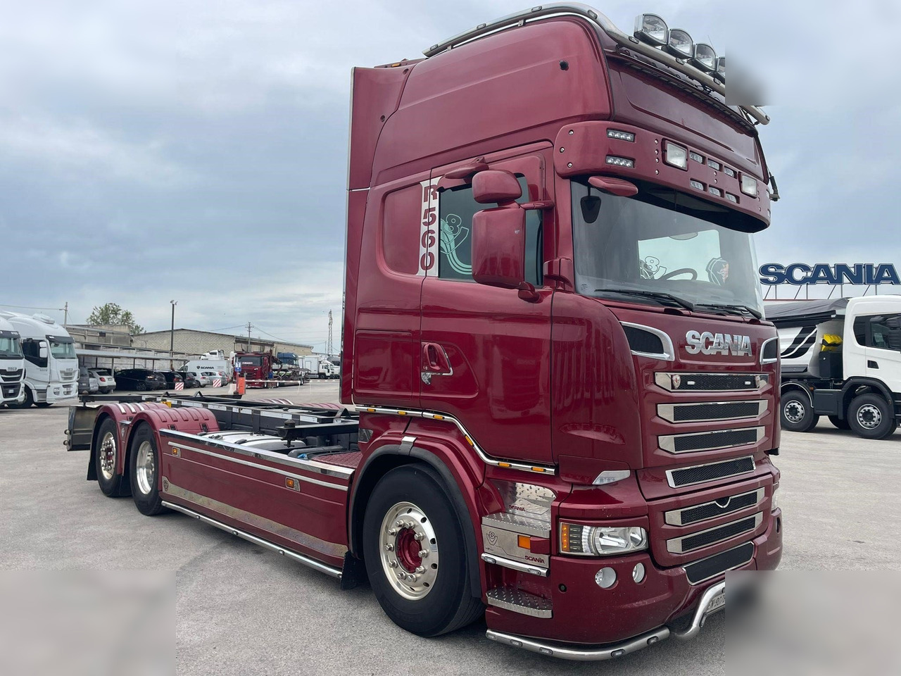 SCANIA R560 - Konteynır taşıyıcı/ Yedek karoser kamyon: fotoğraf 1 SCANIA R560 - Konteynır taşıyıcı/ Yedek karoser kamyon: fotoğraf 1