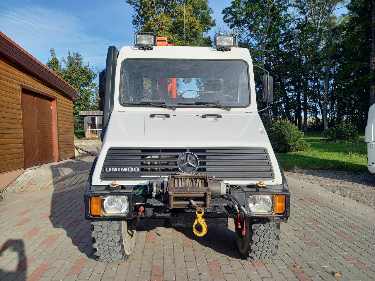 UNIMOG U100L - Vinçli kamyon: fotoğraf 4 UNIMOG U100L - Vinçli kamyon: fotoğraf 4