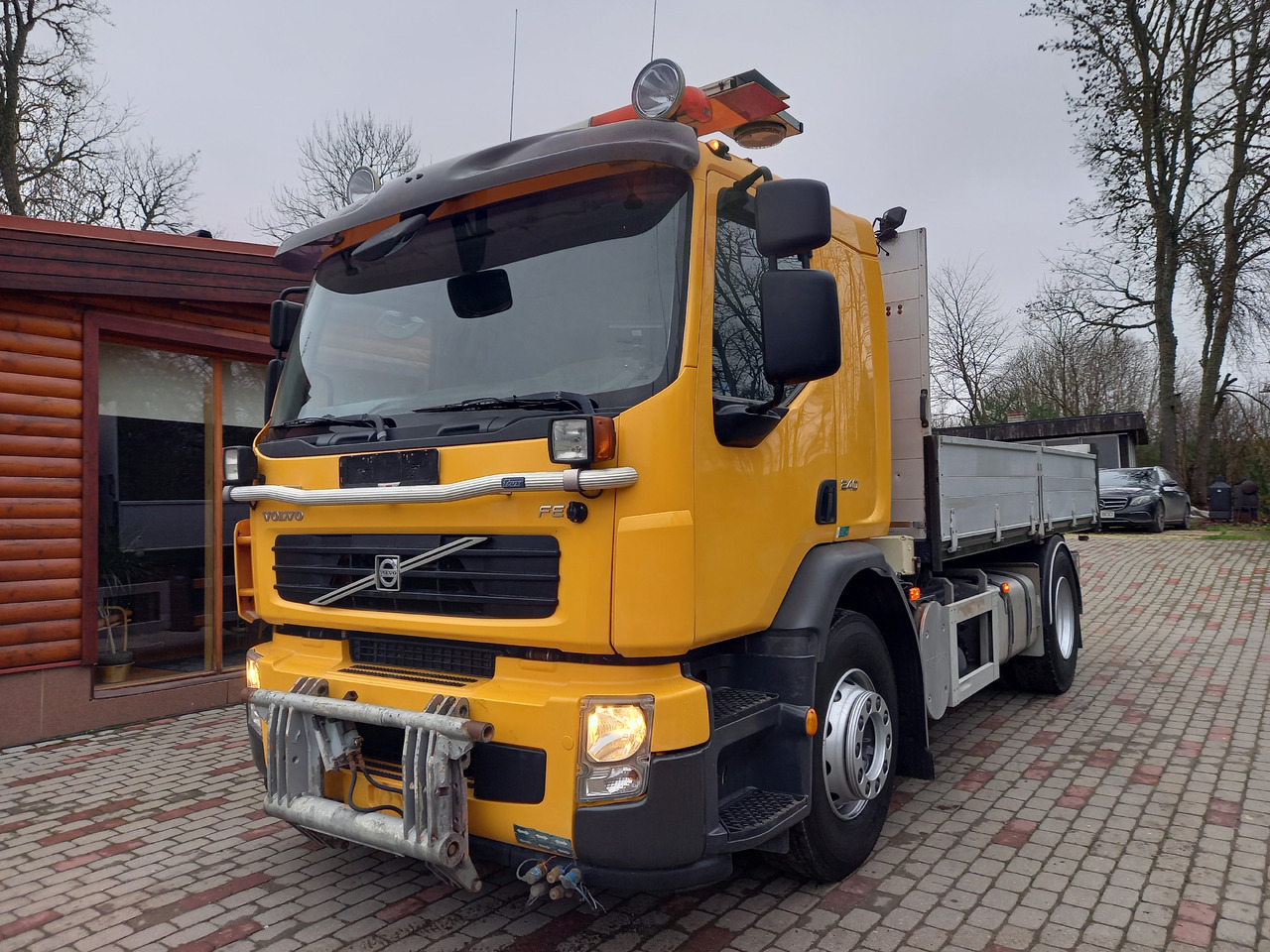 VOLVO FE 240, 4x2, EURO 5, TIPPER - Damperli kamyon: fotoğraf 2 VOLVO FE 240, 4x2, EURO 5, TIPPER - Damperli kamyon: fotoğraf 2