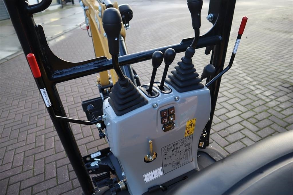 CAT 300.9D NEW, Valid inspection, *Guarantee! Hydr Qui - Mini ekskavatör: fotoğraf 5 CAT 300.9D NEW, Valid inspection, *Guarantee! Hydr Qui - Mini ekskavatör: fotoğraf 5