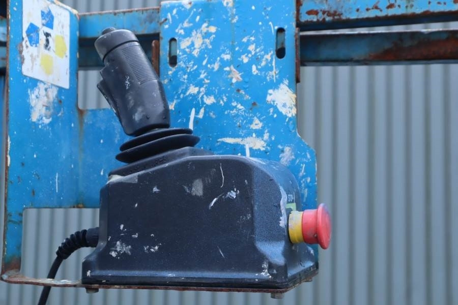 Genie GS2632 Electric, Working Height 10m, 227kg Capacit - Makasli platform: fotoğraf 5 Genie GS2632 Electric, Working Height 10m, 227kg Capacit - Makasli platform: fotoğraf 5