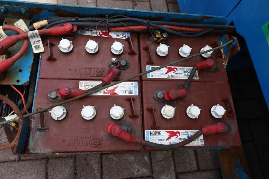 Genie GS3246 Electric, Working Height 11.75 m, 318kg Cap - Makasli platform: fotoğraf 4 Genie GS3246 Electric, Working Height 11.75 m, 318kg Cap - Makasli platform: fotoğraf 4