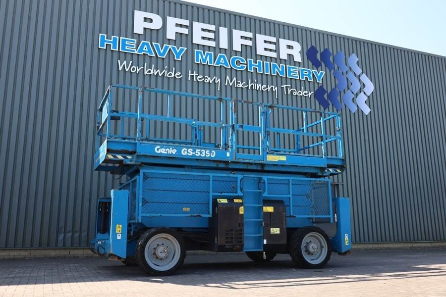 Genie GS5390 Diesel, 4x4 Drive, 18.15m Working Height, 6 - Makasli platform: fotoğraf 1 Genie GS5390 Diesel, 4x4 Drive, 18.15m Working Height, 6 - Makasli platform: fotoğraf 1