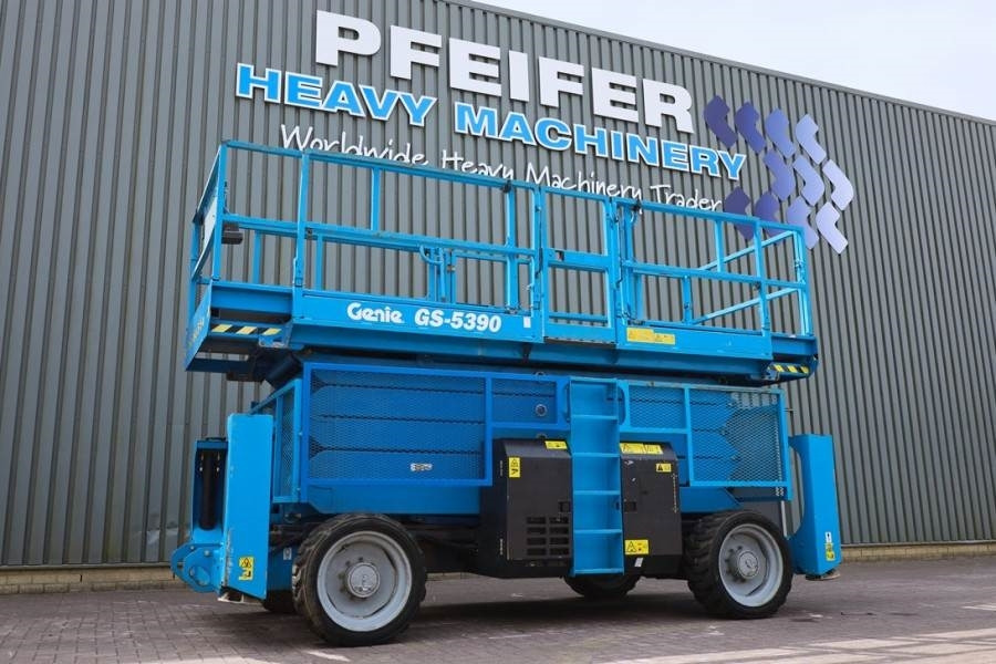 Genie GS5390 Diesel, 4x4 Drive, 18.15m Working Height, 6 - Makasli platform: fotoğraf 1 Genie GS5390 Diesel, 4x4 Drive, 18.15m Working Height, 6 - Makasli platform: fotoğraf 1