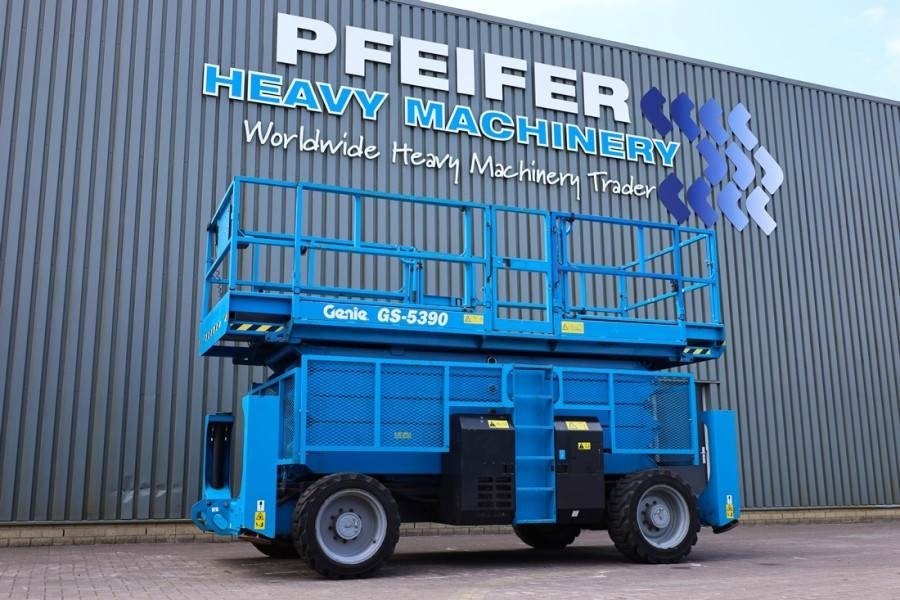 Genie GS5390 Diesel, 4x4 Drive, 18.15m Working Height, 6 - Makasli platform: fotoğraf 1 Genie GS5390 Diesel, 4x4 Drive, 18.15m Working Height, 6 - Makasli platform: fotoğraf 1