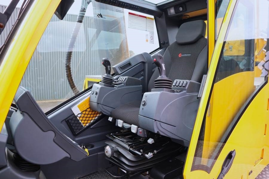 Grove GMK5250XL-1 Available Immediately, Dutch Registrat - All-terrain vinç: fotoğraf 5 Grove GMK5250XL-1 Available Immediately, Dutch Registrat - All-terrain vinç: fotoğraf 5