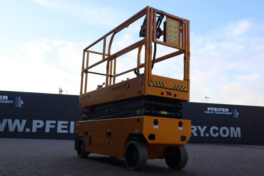 Haulotte Compact 8N Valid inspection, *Guarantee! 8m Workin - Makasli platform: fotoğraf 5 Haulotte Compact 8N Valid inspection, *Guarantee! 8m Workin - Makasli platform: fotoğraf 5