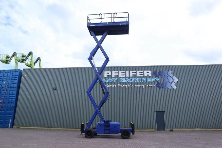 Haulotte H12SX Diesel, 4x4 Drive, 12m Working Height, 700kg - Makasli platform: fotoğraf 3 Haulotte H12SX Diesel, 4x4 Drive, 12m Working Height, 700kg - Makasli platform: fotoğraf 3