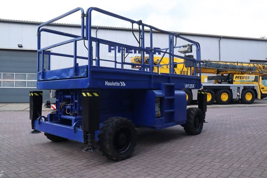 Haulotte H12SX Diesel, 4x4 Drive, 12m Working Height, 700kg - Makasli platform: fotoğraf 2 Haulotte H12SX Diesel, 4x4 Drive, 12m Working Height, 700kg - Makasli platform: fotoğraf 2
