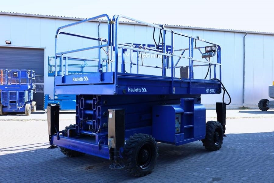 Haulotte H15SX Diesel, 4x4 Drive 15 Working Height, 500kg C - Makasli platform: fotoğraf 2 Haulotte H15SX Diesel, 4x4 Drive 15 Working Height, 500kg C - Makasli platform: fotoğraf 2