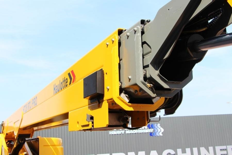 Teleskopik platform Haulotte HT28RTJ Pro Diesel, 4x4 Drive, 27.9 m Working Heig: fotoğraf 9