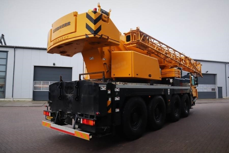Liebherr LTM1070-4.2 Dutch Vehicle Registration, Valid Insp - All-terrain vinç: fotoğraf 2 Liebherr LTM1070-4.2 Dutch Vehicle Registration, Valid Insp - All-terrain vinç: fotoğraf 2