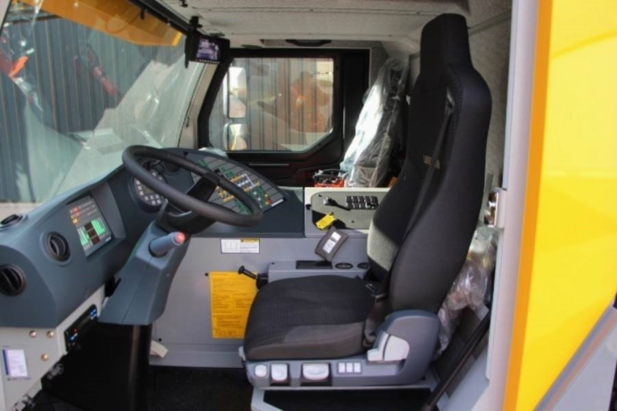 Liebherr MK88 Plus Valid Inspection, 45 m Flight, 8t Cap, P - Kule vinç: fotoğraf 4 Liebherr MK88 Plus Valid Inspection, 45 m Flight, 8t Cap, P - Kule vinç: fotoğraf 4