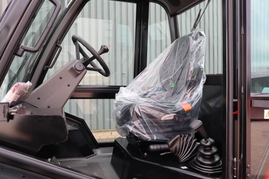 Manitou M30-4 Valid inspection, *Guarantee! Diesel, 4x4 Dr - Arazi tipi forklift: fotoğraf 3 Manitou M30-4 Valid inspection, *Guarantee! Diesel, 4x4 Dr - Arazi tipi forklift: fotoğraf 3