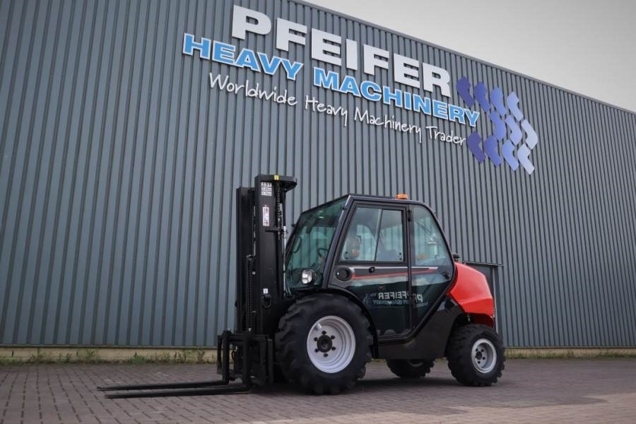 Manitou MC25-4 Valid Inspection, *Guarantee, Diesel, 4x4 - Arazi tipi forklift: fotoğraf 1 Manitou MC25-4 Valid Inspection, *Guarantee, Diesel, 4x4 - Arazi tipi forklift: fotoğraf 1