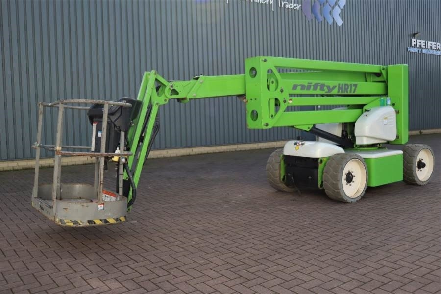 Niftylift HR17NDE HYBRIDE Hybrid Battery & Diesel, 17m Worki - Eklemli platform: fotoğraf 5 Niftylift HR17NDE HYBRIDE Hybrid Battery & Diesel, 17m Worki - Eklemli platform: fotoğraf 5