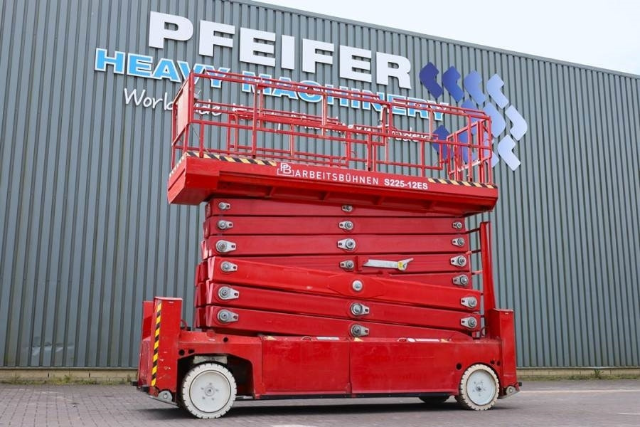 PB LIFT S225-12ES Electric, 22.5m Working Height, 450 - Makasli platform: fotoğraf 1 PB LIFT S225-12ES Electric, 22.5m Working Height, 450 - Makasli platform: fotoğraf 1