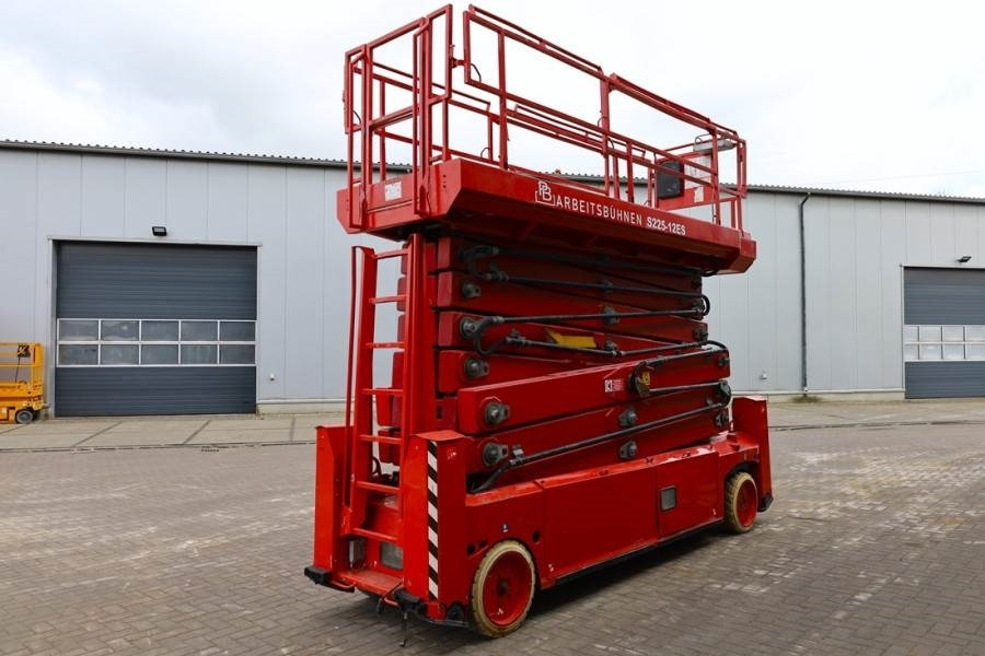 PB LIFT S225-12ES Electric, 22.5m Working Height, 450 - Makasli platform: fotoğraf 2 PB LIFT S225-12ES Electric, 22.5m Working Height, 450 - Makasli platform: fotoğraf 2